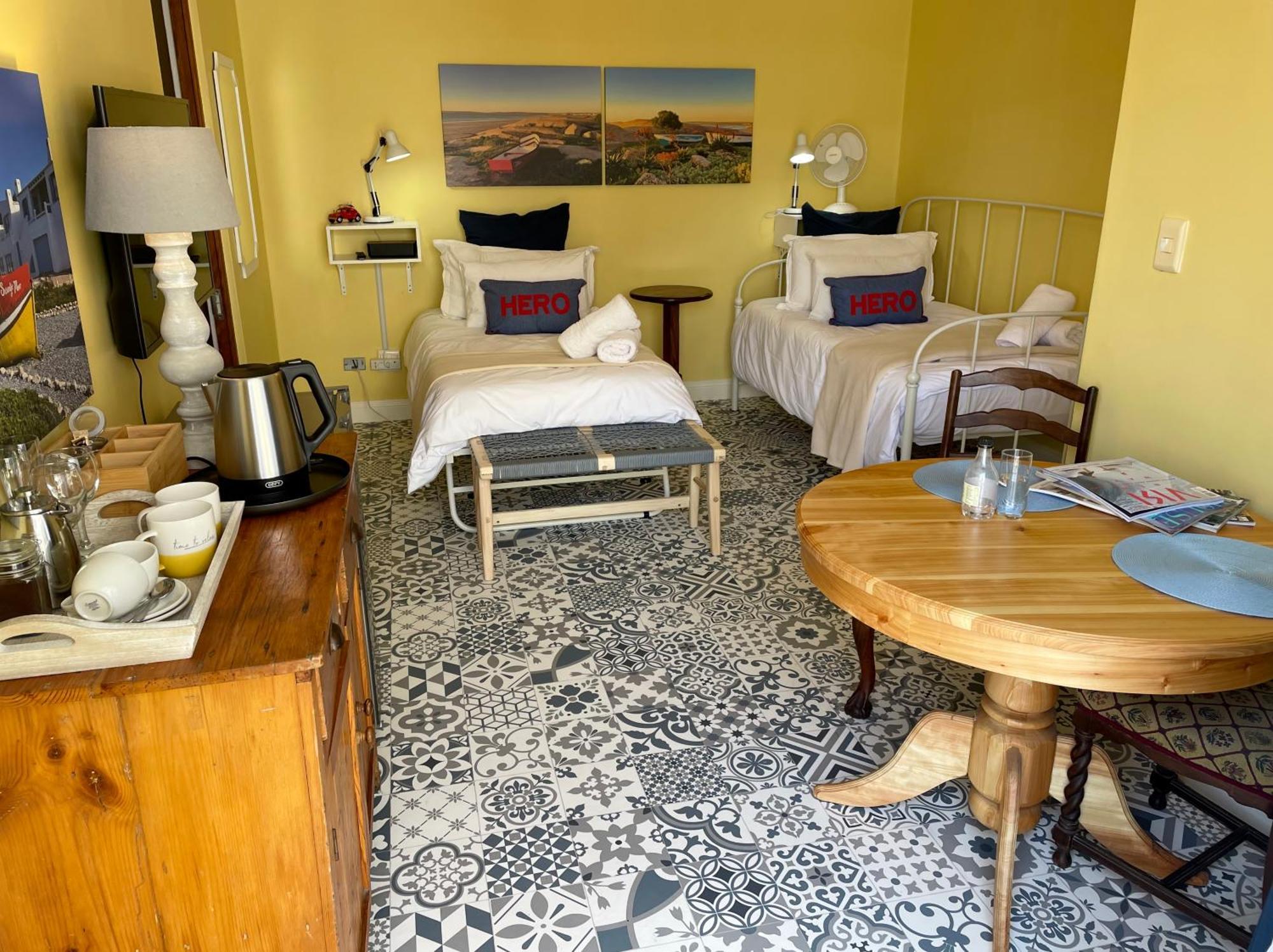 Hotel Paternoster Manor Esterno foto