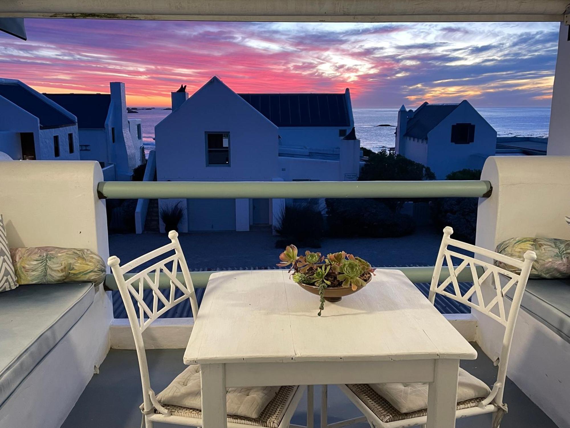 Hotel Paternoster Manor Esterno foto